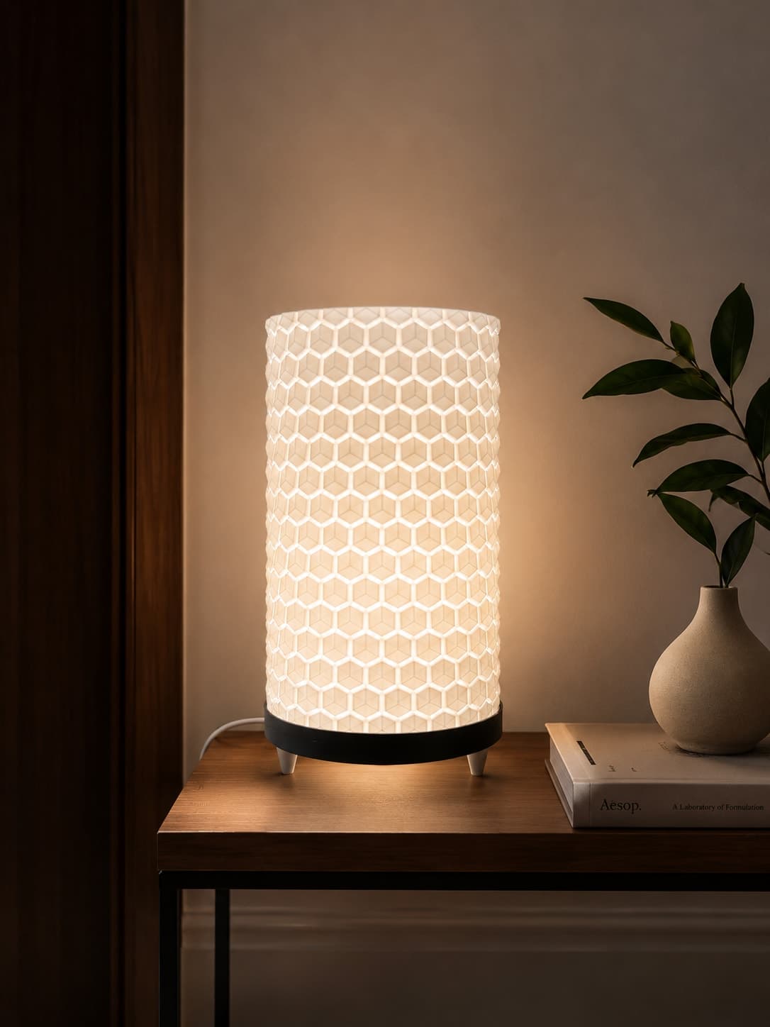 Luxe Hive – Đèn Trang Trí In 3D Cao Cấp